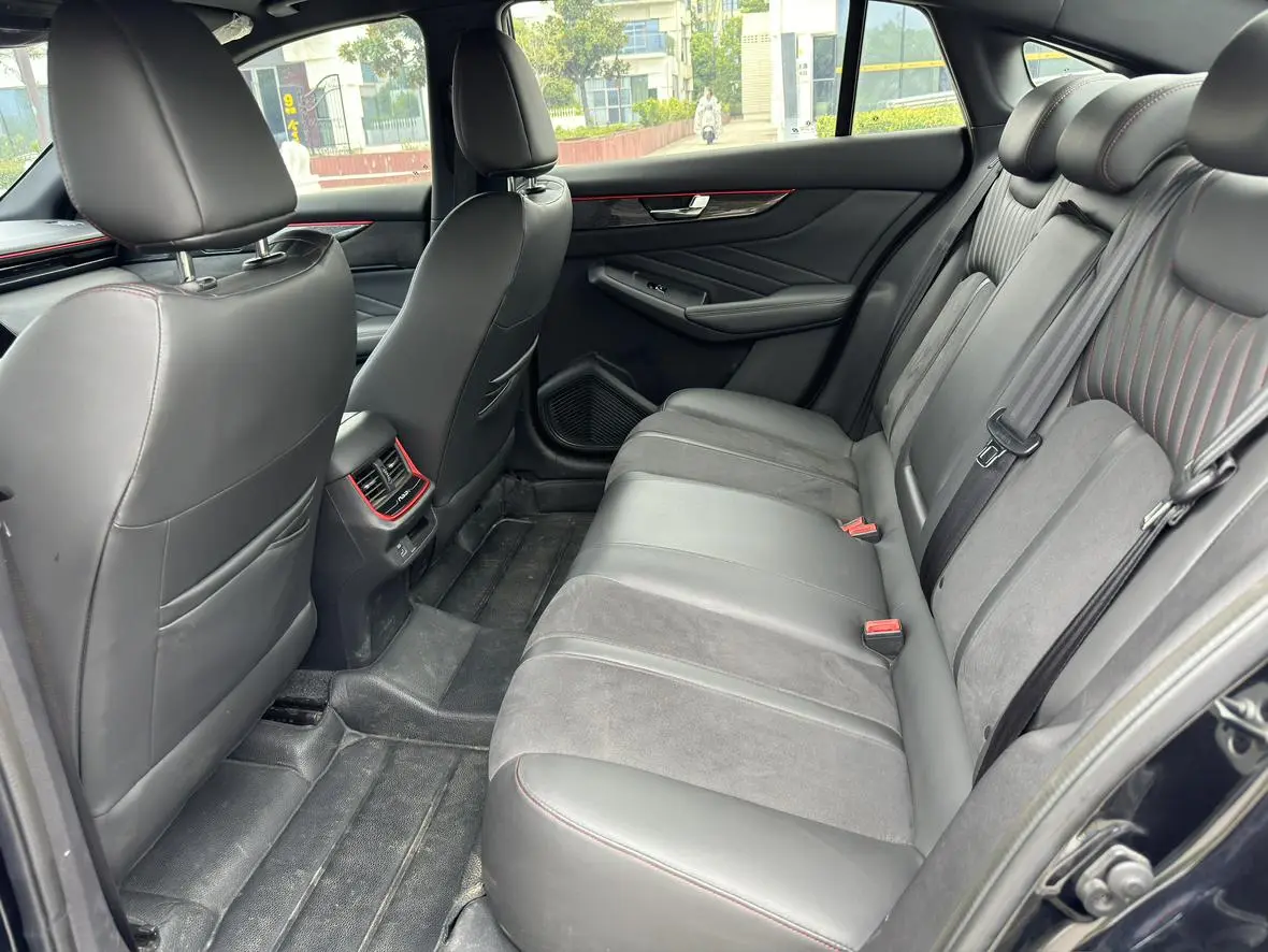 Dongfeng Aeolus Yixuan MAX 2022 1.5T Edge