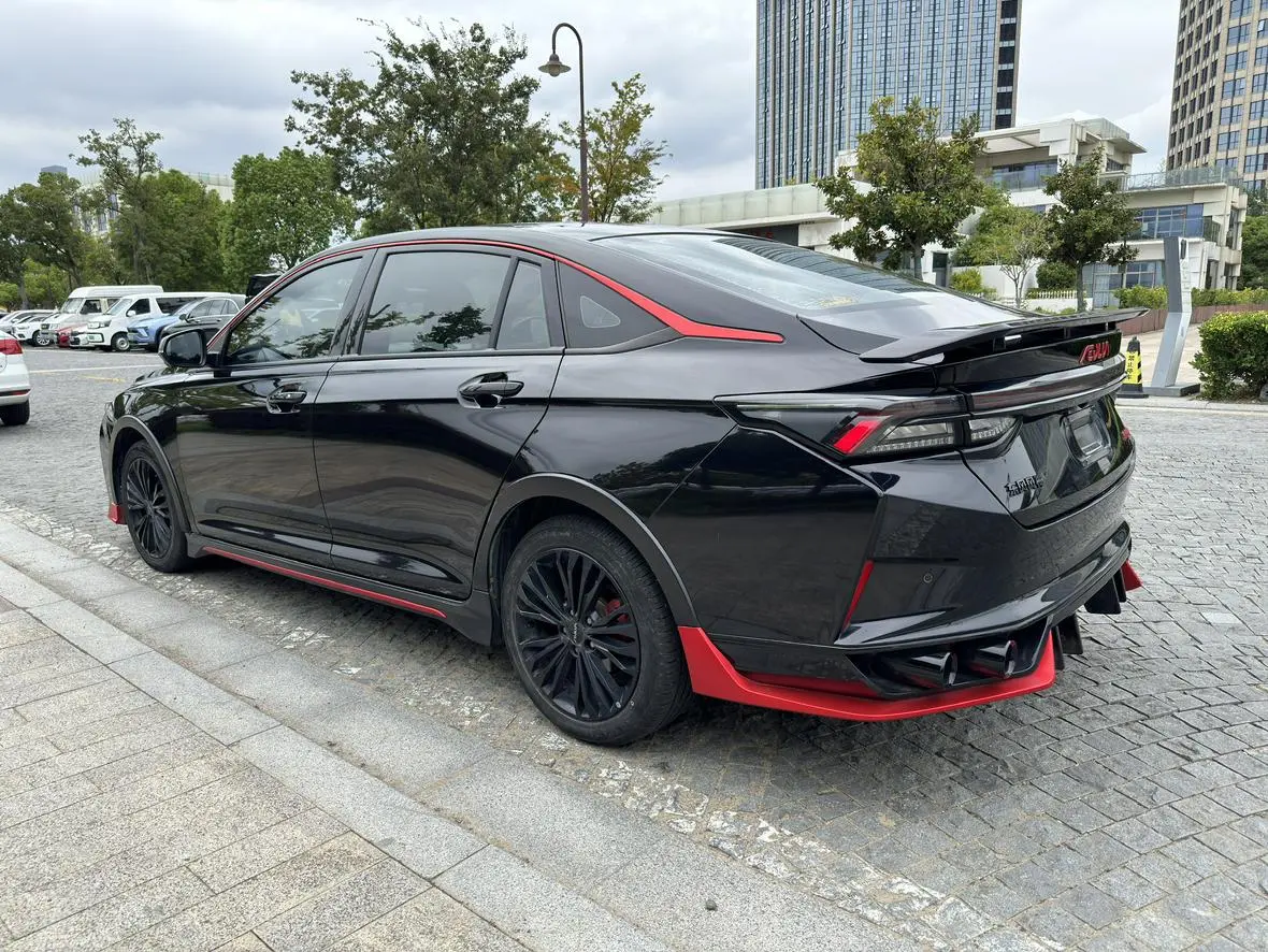 Dongfeng Aeolus Yixuan MAX 2022 1.5T Edge