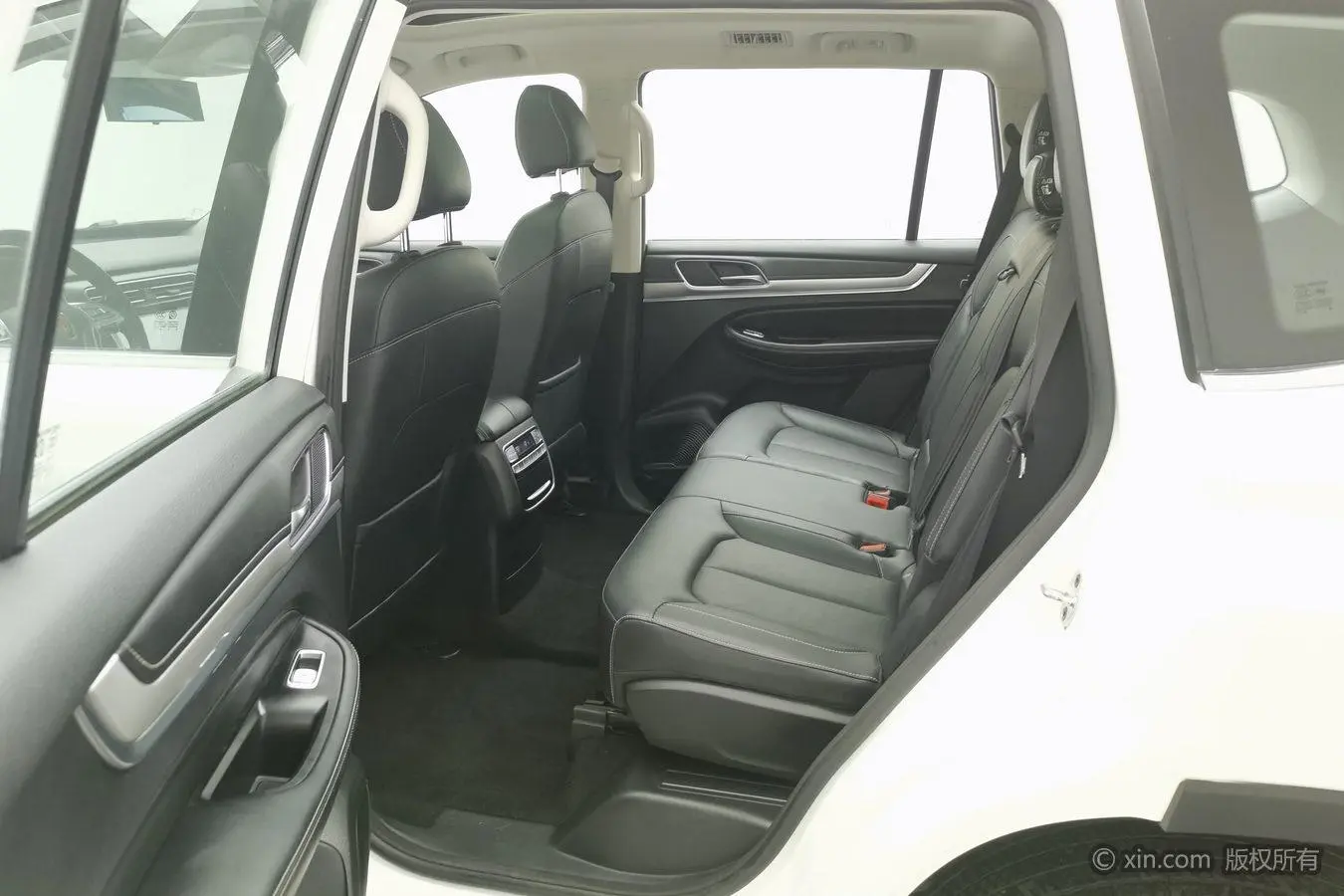 Roewe RX8 2019 30T 2WD Flagship
