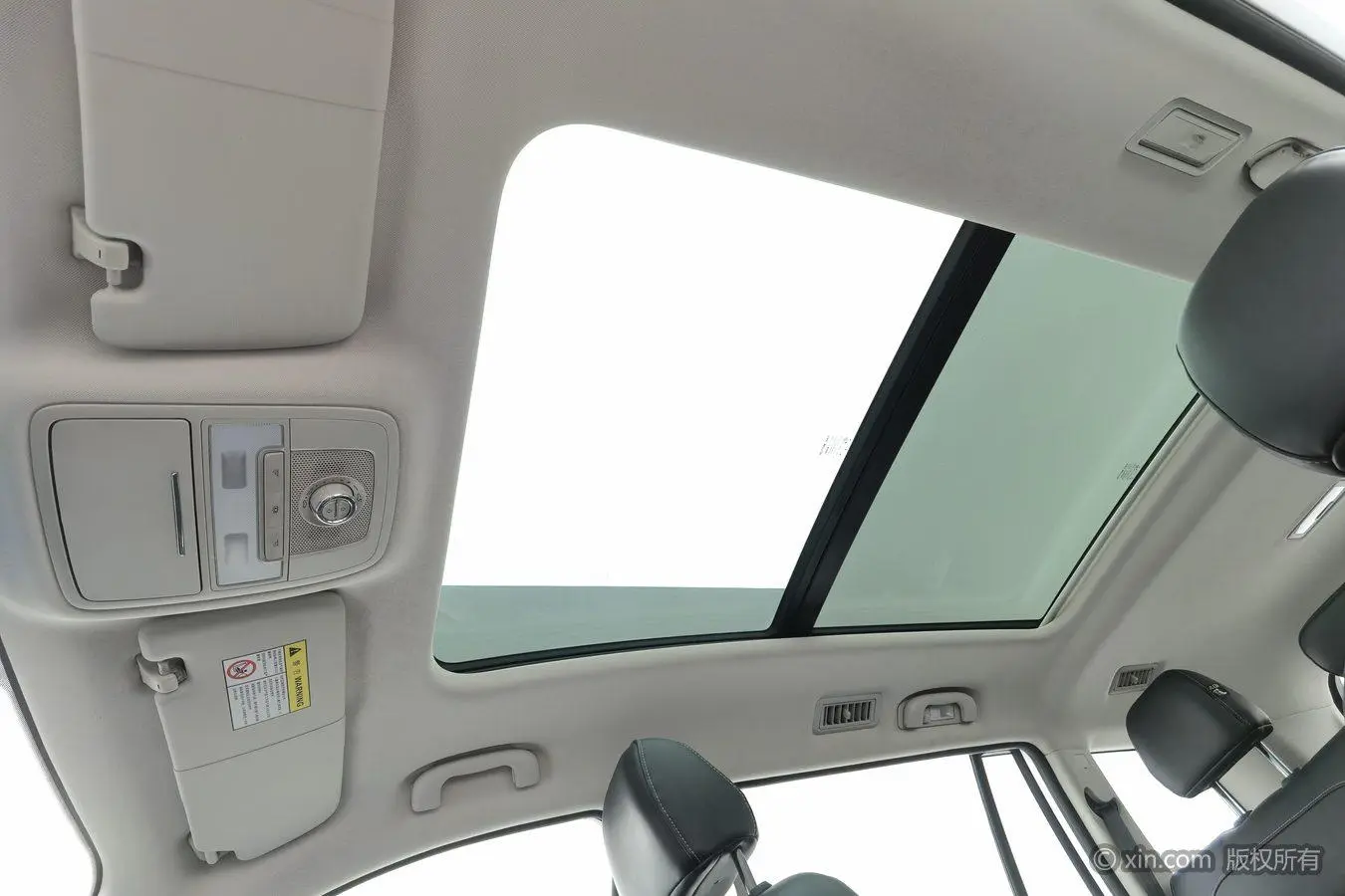 Roewe RX8 2019 30T 2WD Flagship