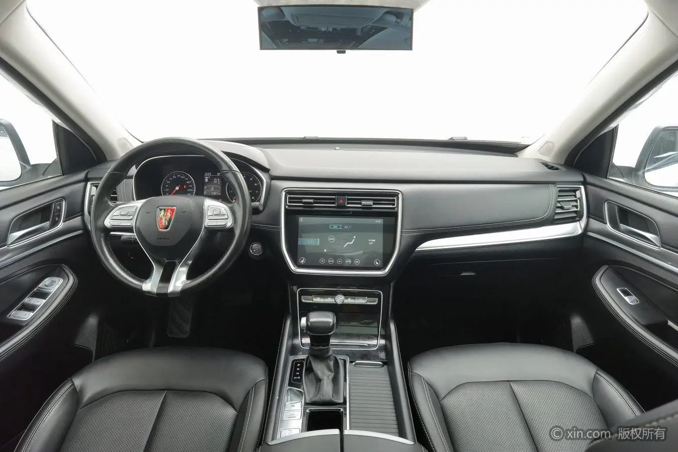 Roewe RX8 2019 30T 2WD Flagship
