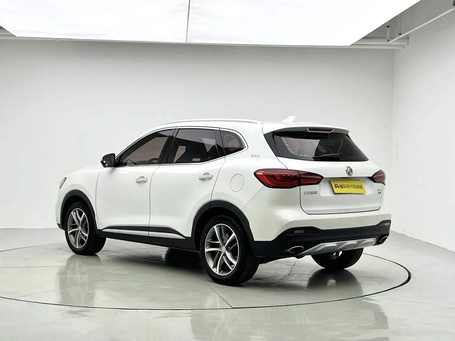 MG HS 2019 30T Auto 2WD Trophy China VI