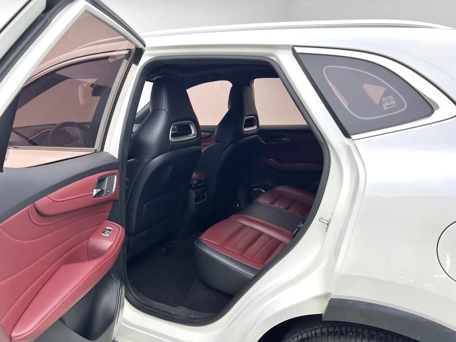 MG HS 2019 30T Auto 2WD Trophy China VI