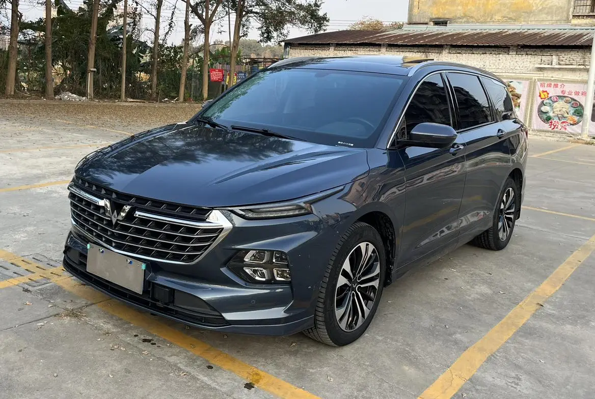 Wuling Victory Victory 2020 1.5T CVT Flagship