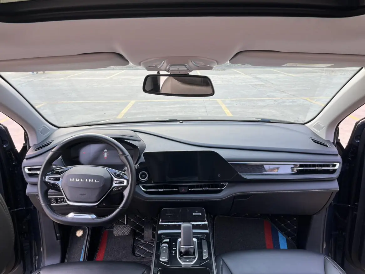 Wuling Victory Victory 2020 1.5T CVT Flagship