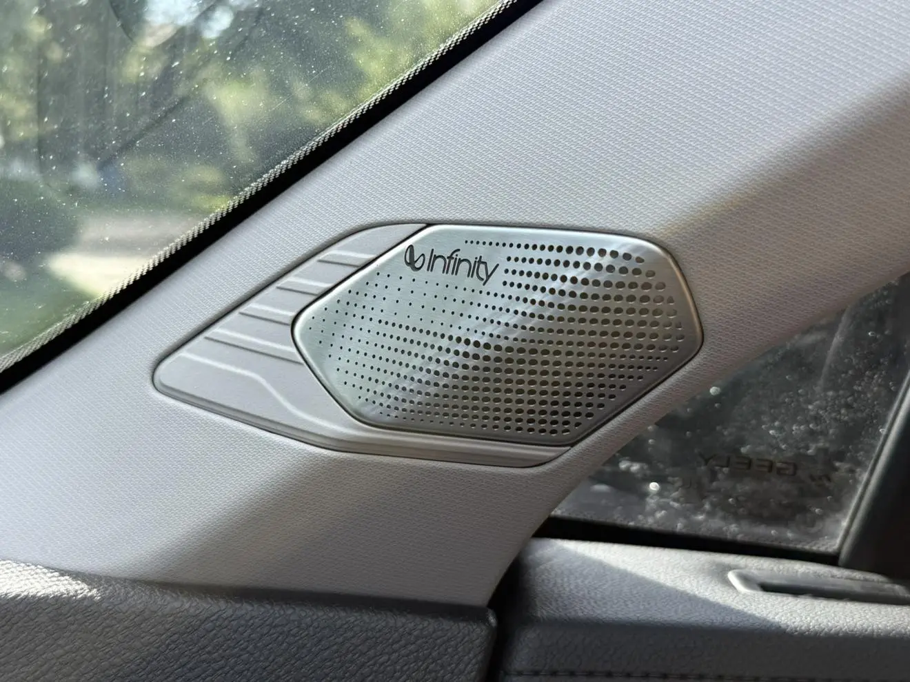 Geely Boyue L 2023 1.5TD DCT Premium