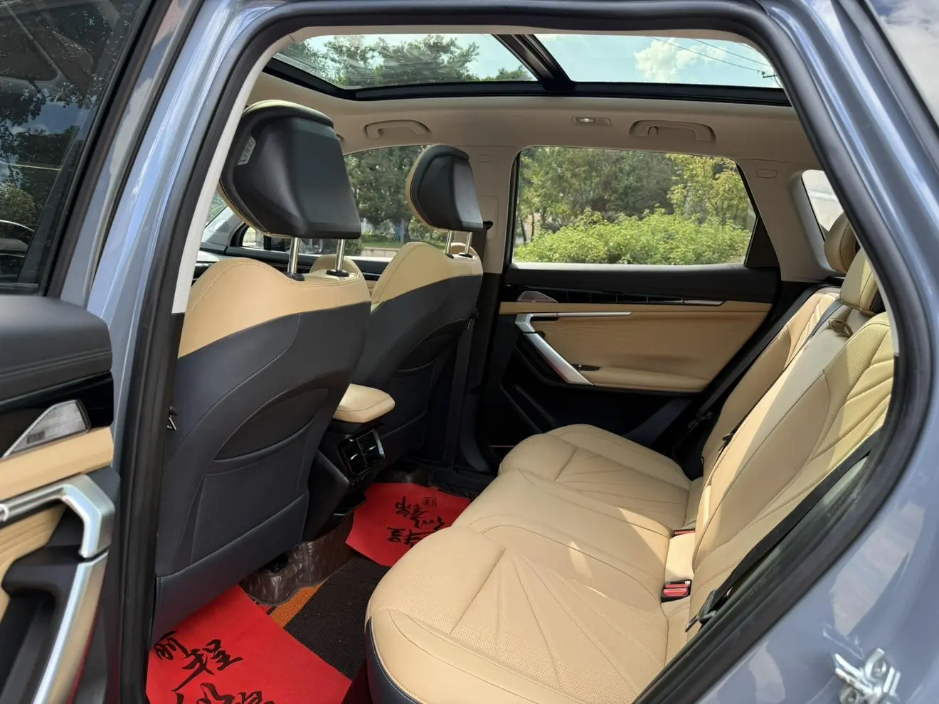 Geely Boyue L 2023 1.5TD DCT Premium