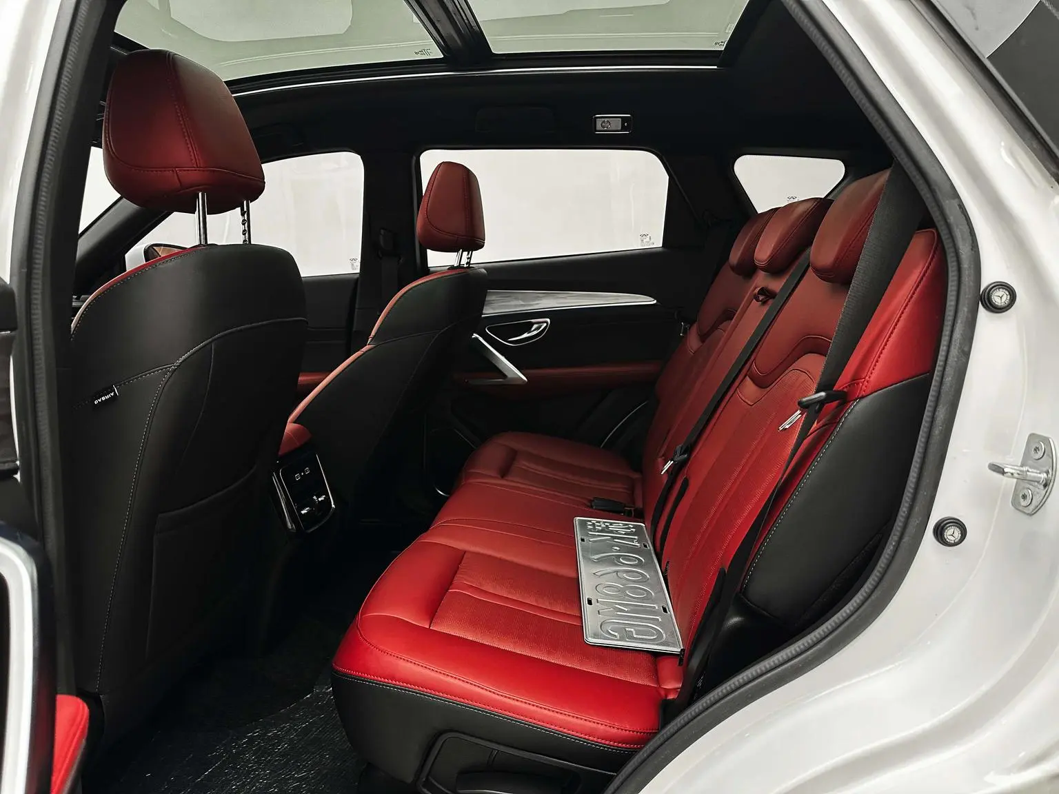 Jetour X70 PRO 2023 1.5T DCT 5 seat