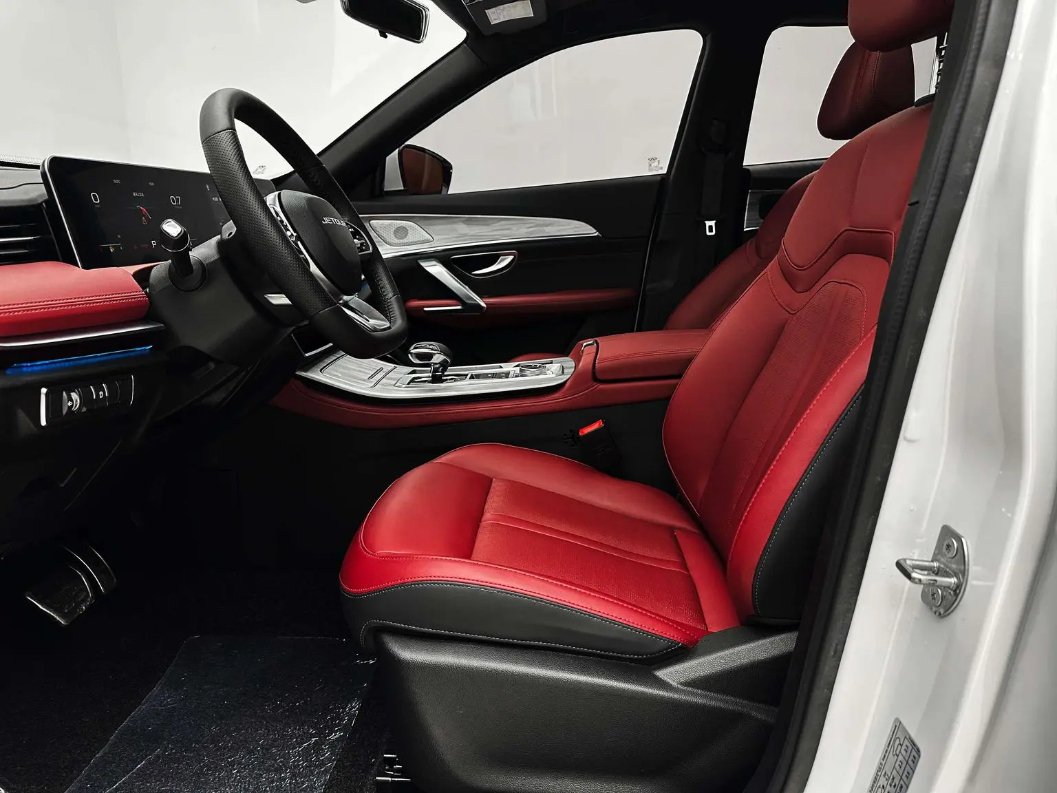 Jetour X70 PRO 2023 1.5T DCT 5 seat
