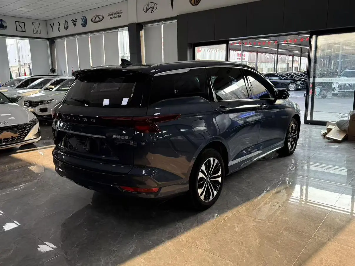 Wuling Victory Victory 2020 1.5T CVT Flagship
