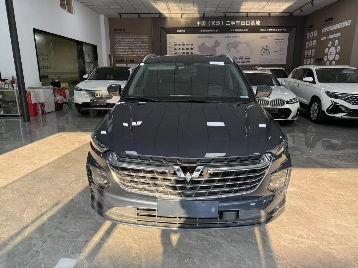 Wuling Victory Victory 2020 1.5T CVT Flagship