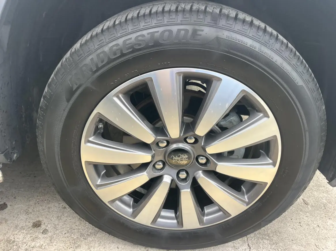 Roewe RX8 2019 30T 2WD Flagship