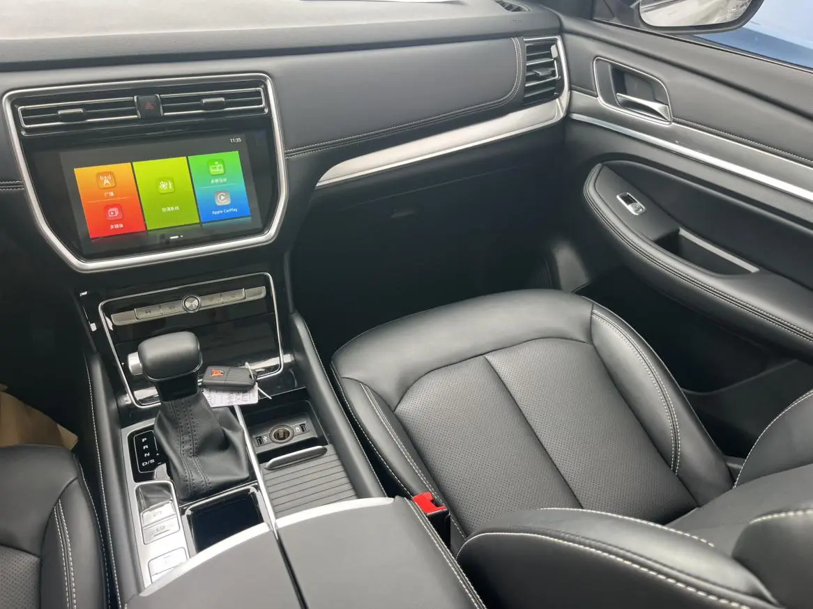 Roewe RX8 2019 30T 2WD Flagship