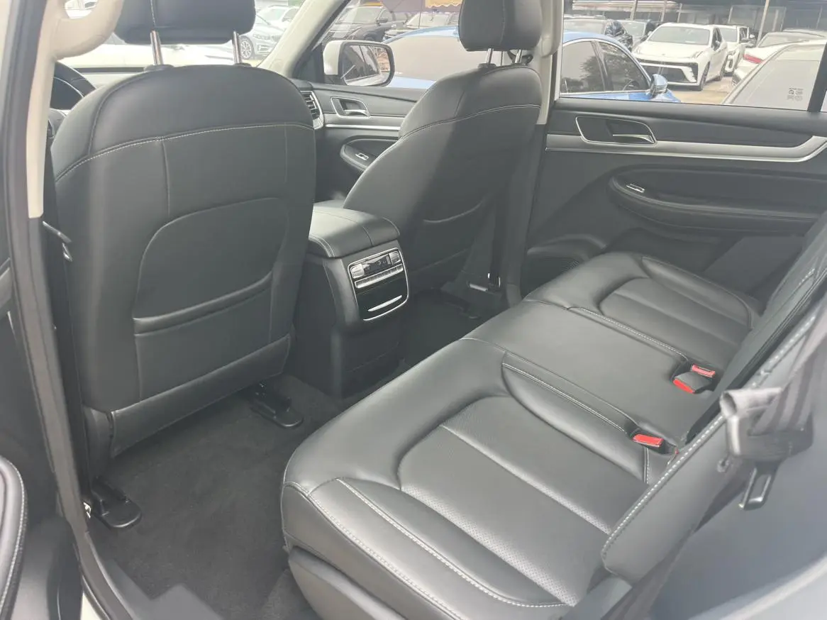 Roewe RX8 2019 30T 2WD Flagship