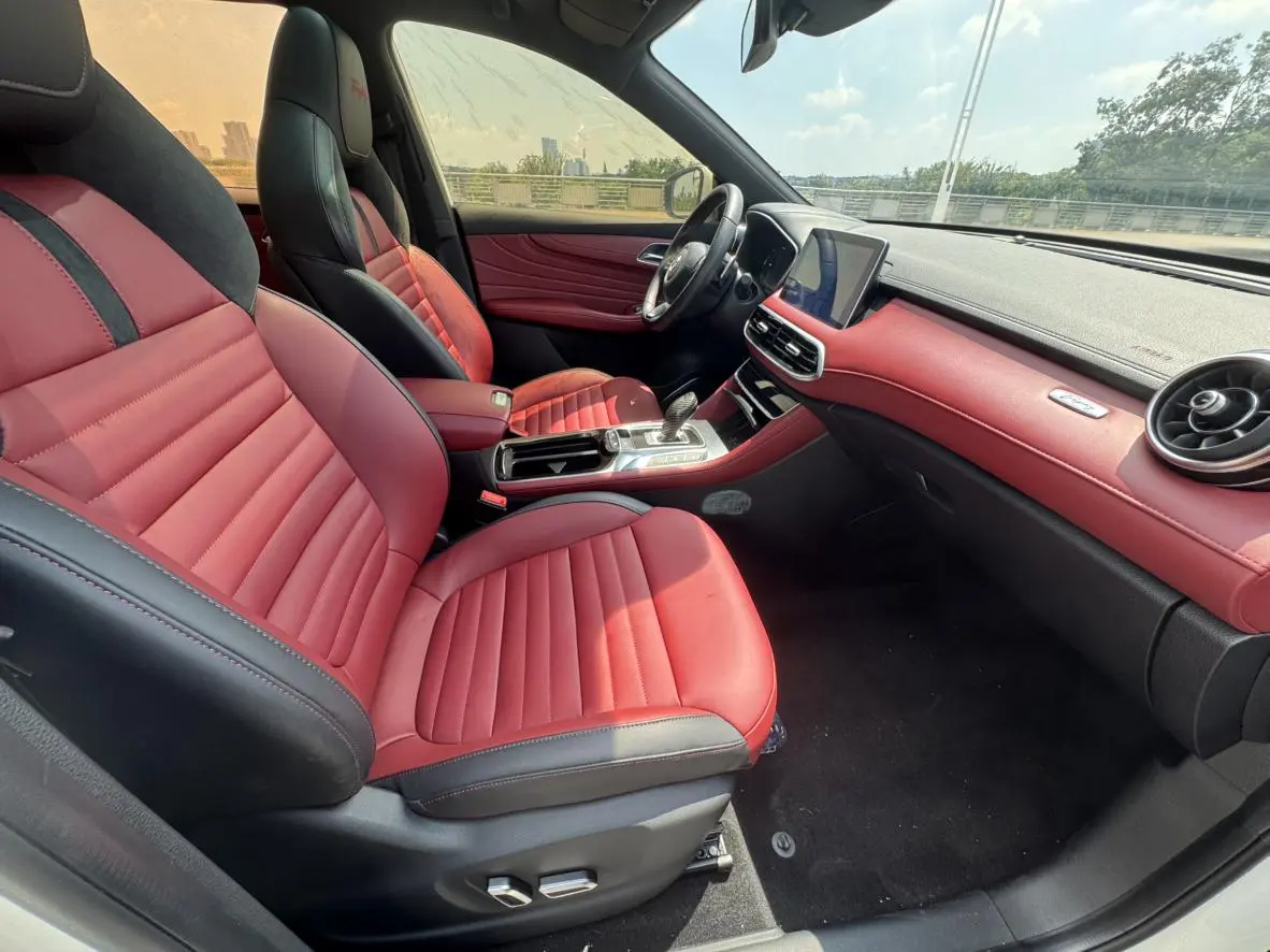 MG HS 2019 30T Auto 2WD Trophy China VI