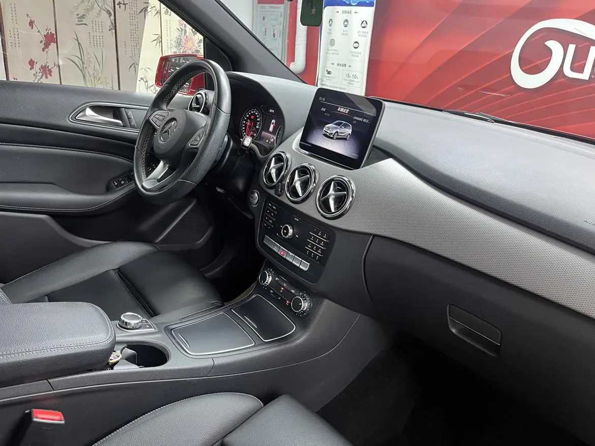 Mercedes-Benz B Class 2019 B 200 Dynamic