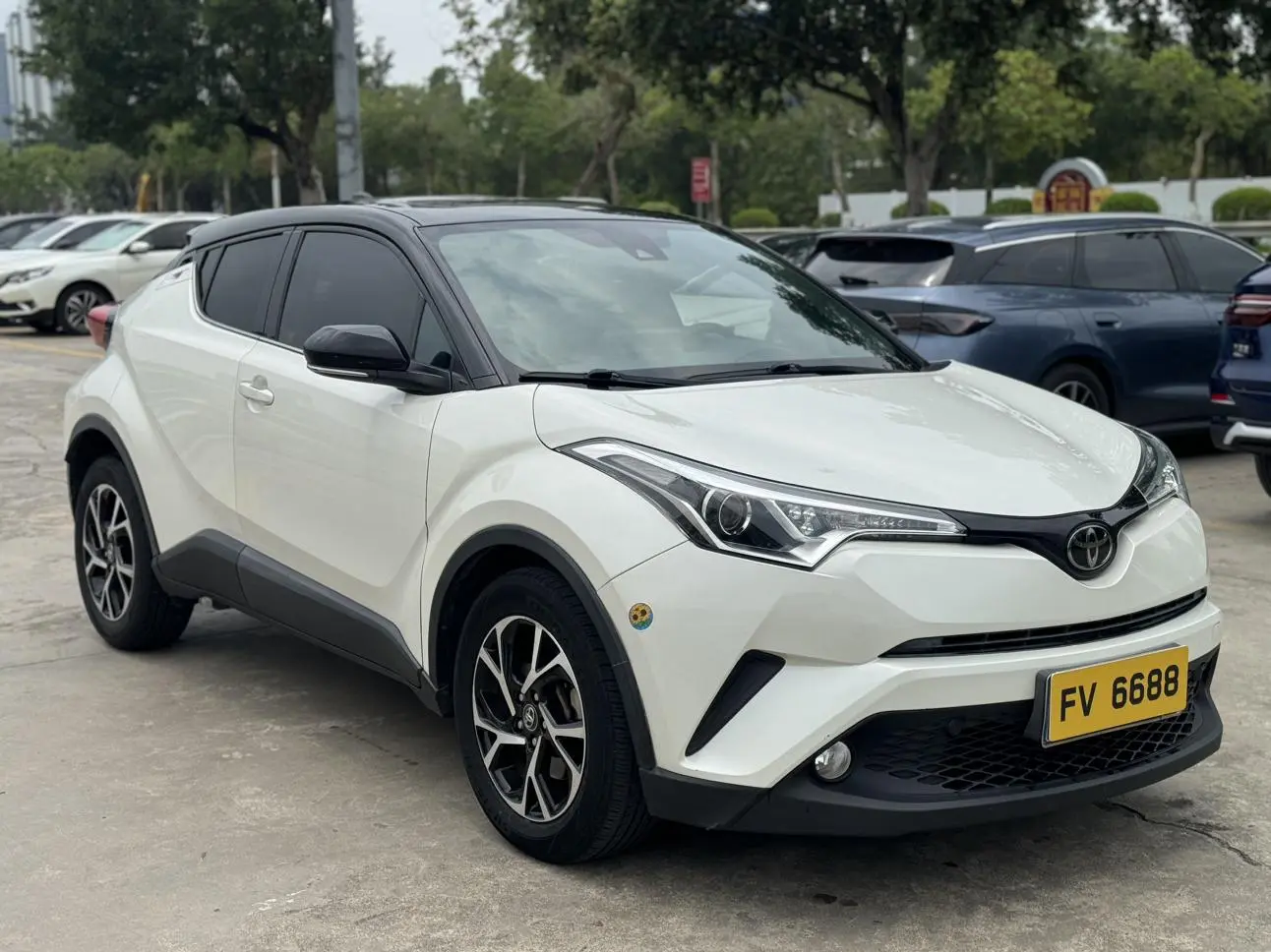 Toyota C-HR 2018 2.0L Sunroof China VI