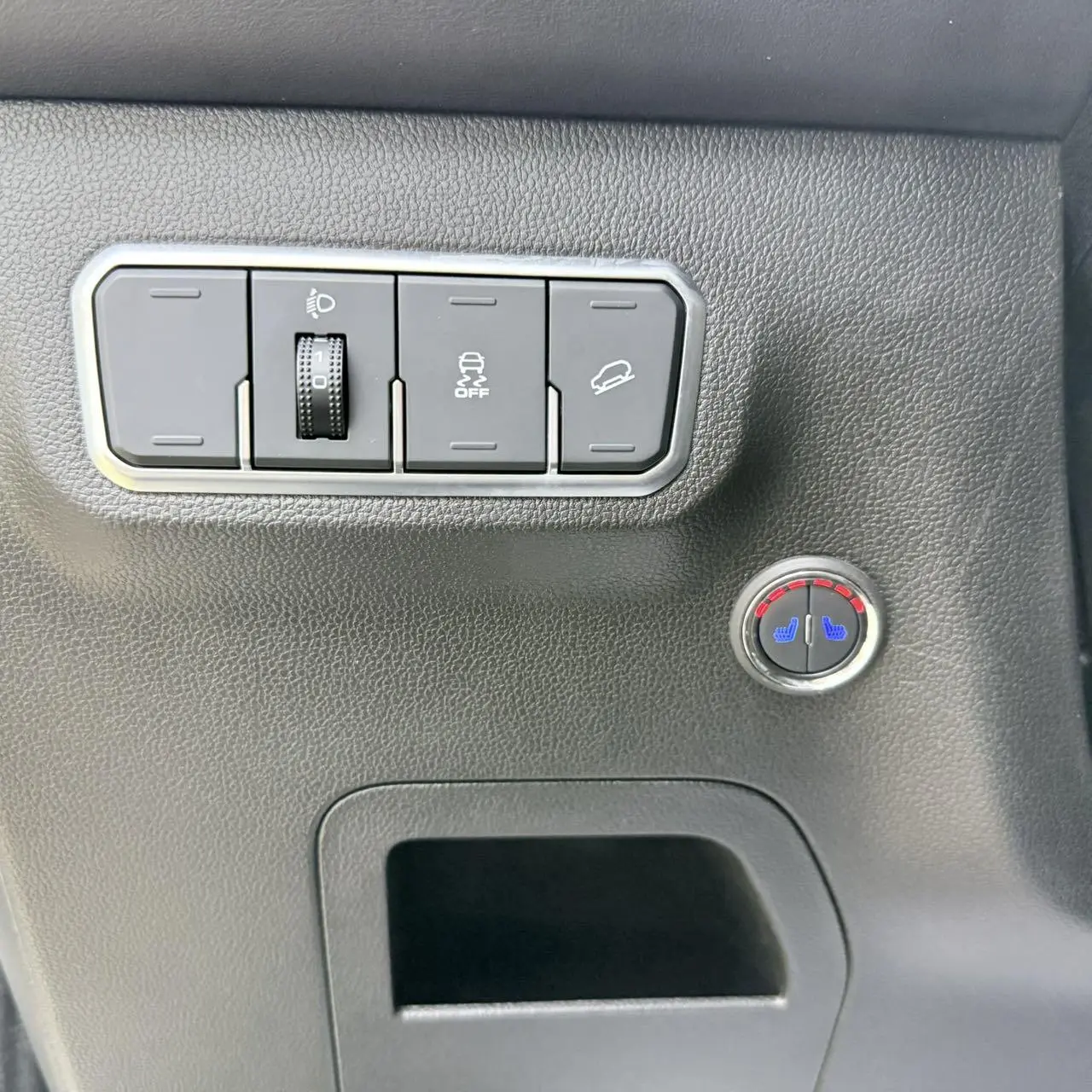 Haval M6 2021 PLUS 1.5T DCT Luxury Connected