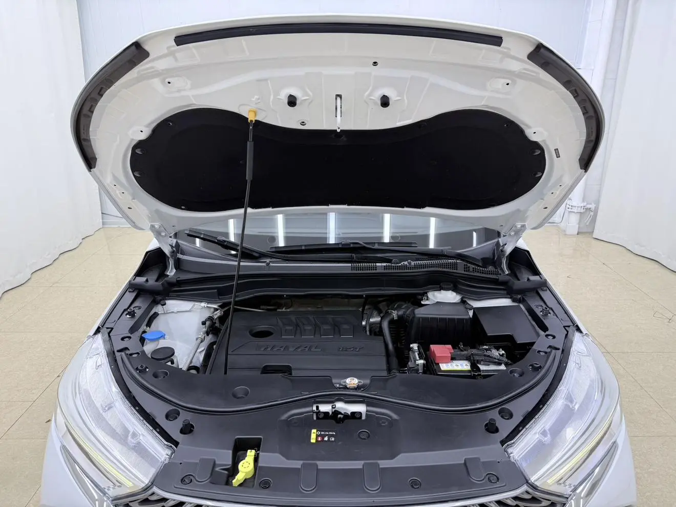 Haval M6 2021 PLUS 1.5T DCT Luxury Connected