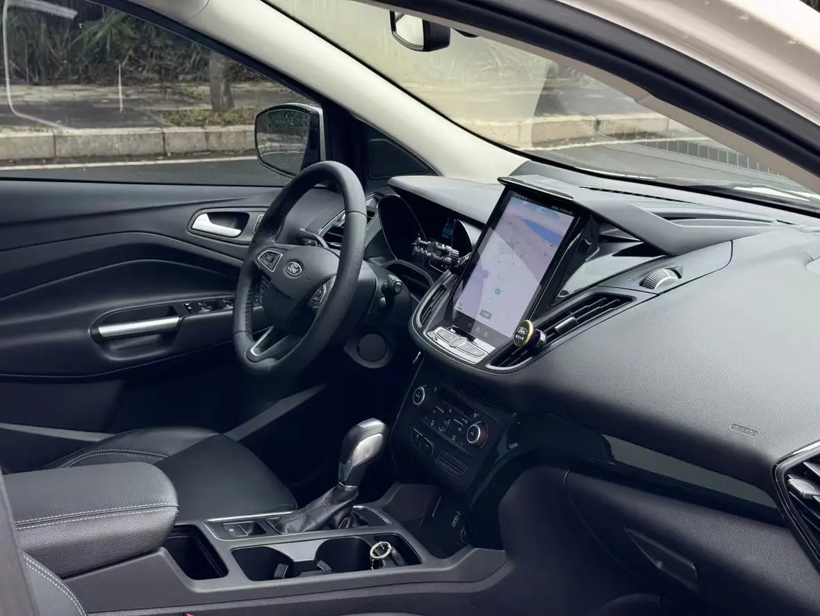 Ford Kuga 2019 EcoBoost 245 4WD China VI