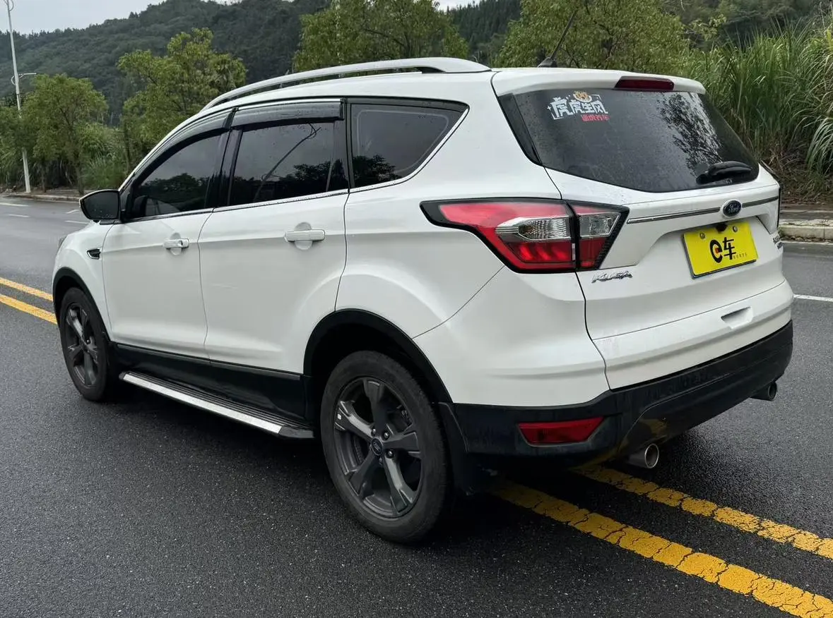 Ford Kuga 2019 EcoBoost 245 4WD China VI