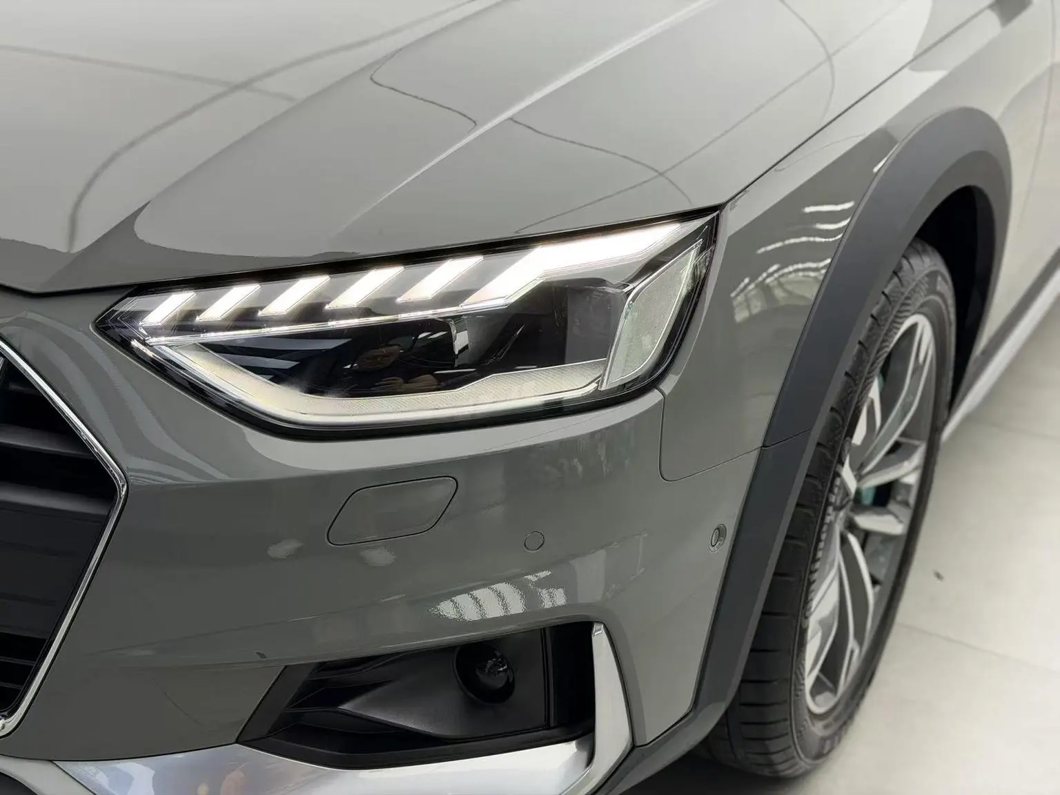 Audi A4( Import ) 2021 allroad quattro