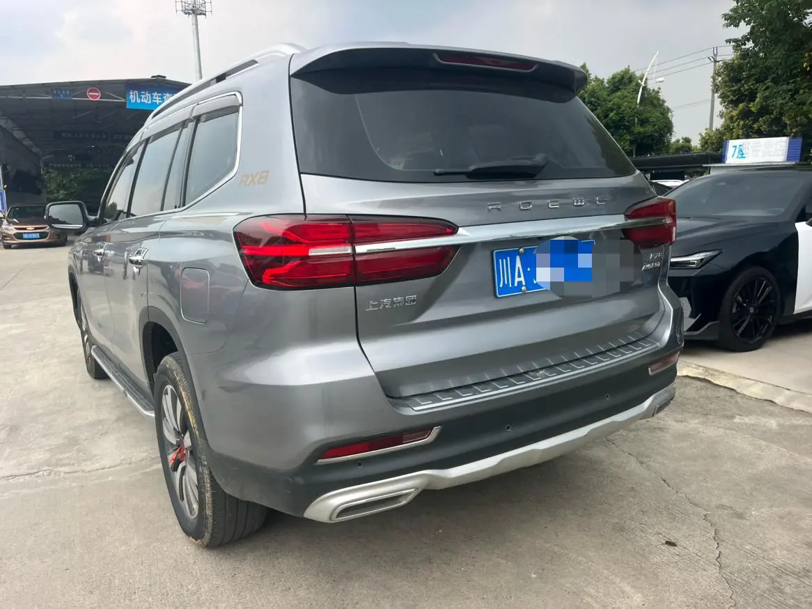 Roewe RX8 2018 30T Smart Connected 4WD Flagship