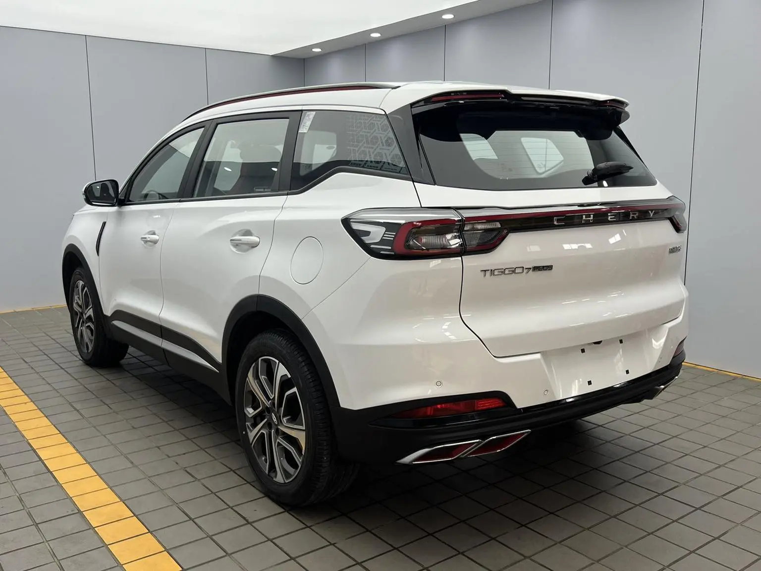 Chery Tiggo 7 PLUS 2023 Champion 1.5TCI CVT Luxury