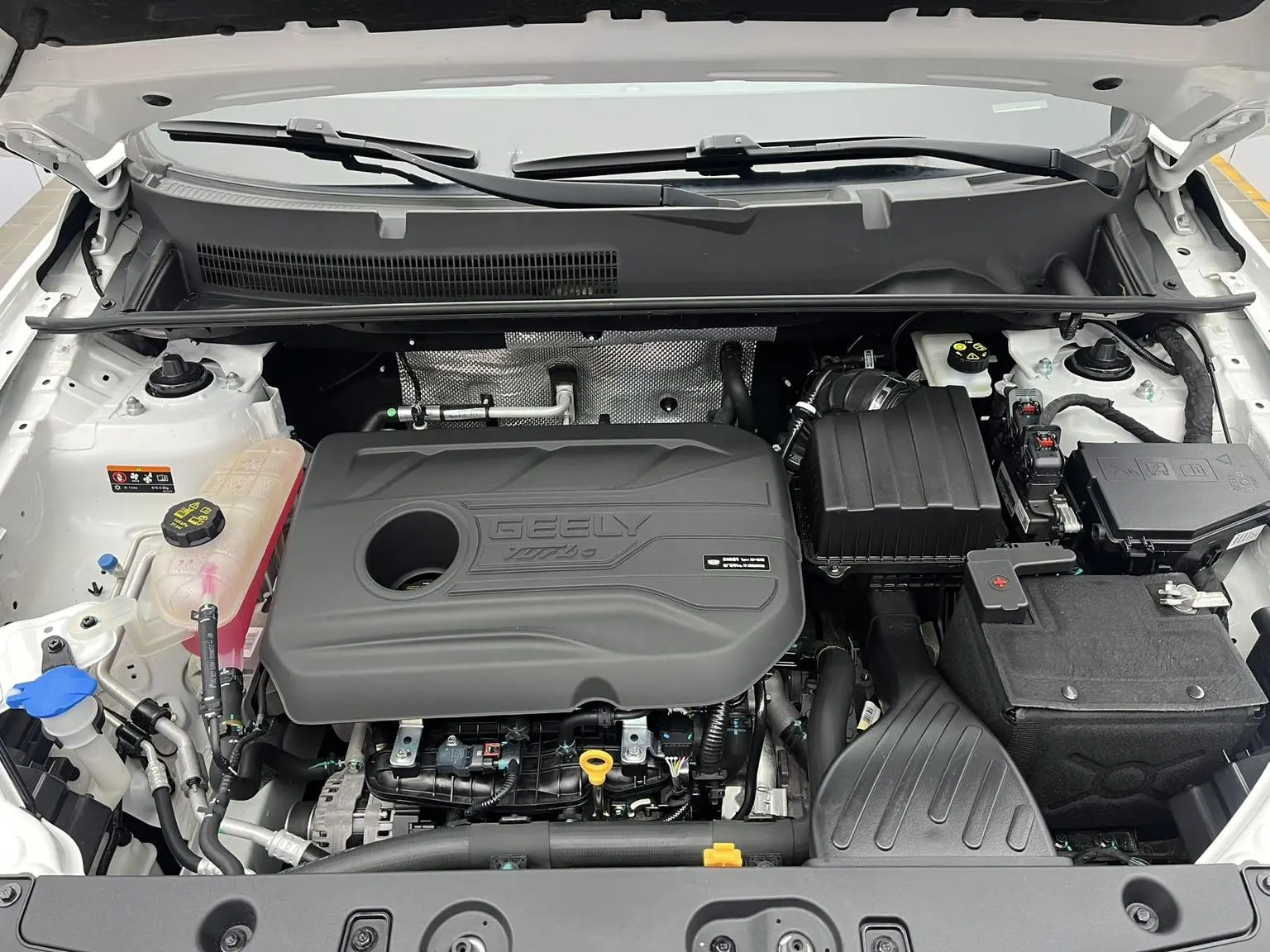 Geely X6 2021 PRO 1.4T Auto Premium