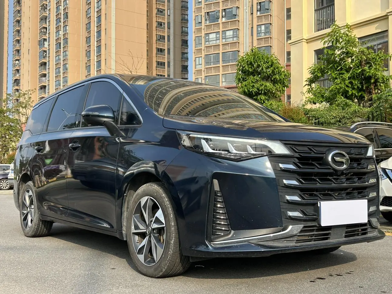 GAC Trumpchi Trumpchi M6 2021 270T Auto Luxury 7 seat