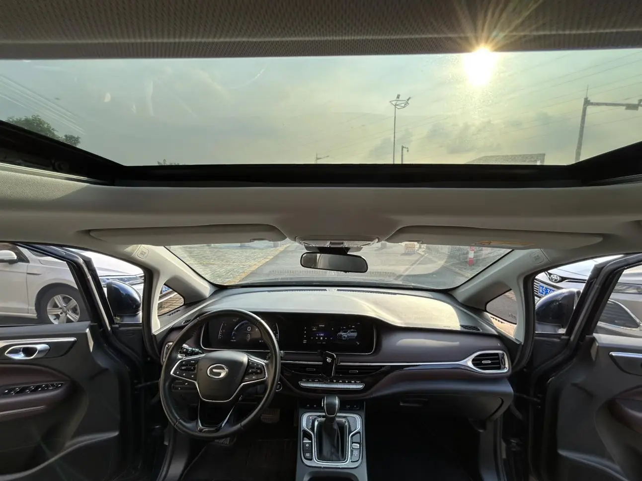 GAC Trumpchi Trumpchi M6 2021 270T Auto Luxury 7 seat