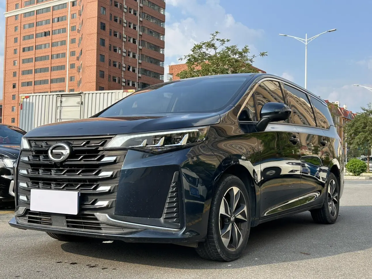 GAC Trumpchi Trumpchi M6 2021 270T Auto Luxury 7 seat