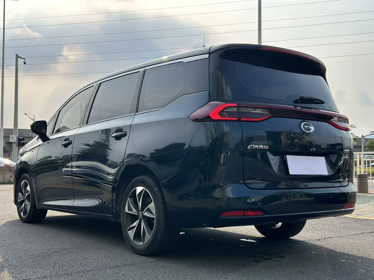 GAC Trumpchi Trumpchi M6 2021 270T Auto Luxury 7 seat