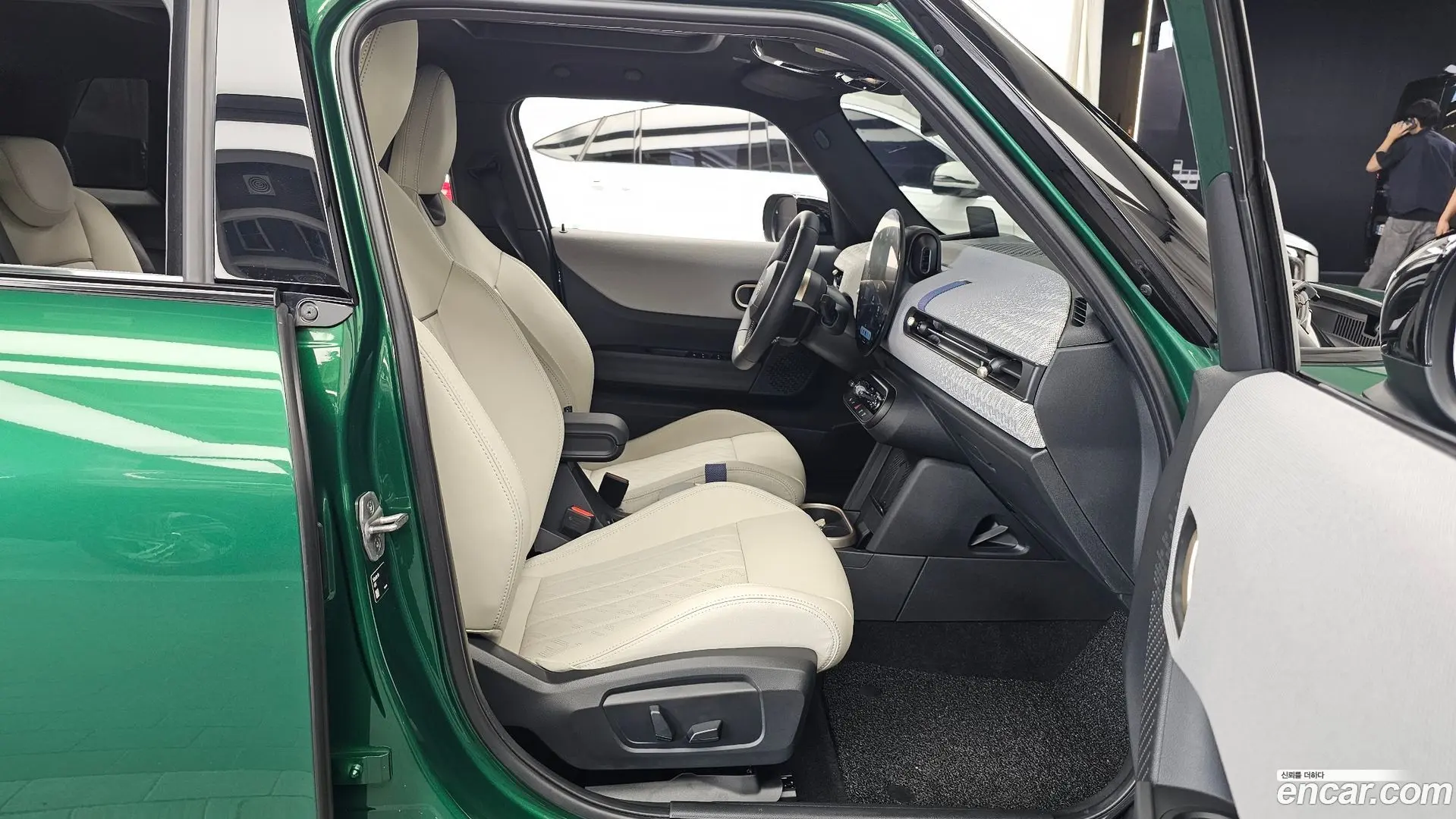Mini Cooper 5 Door Favoured