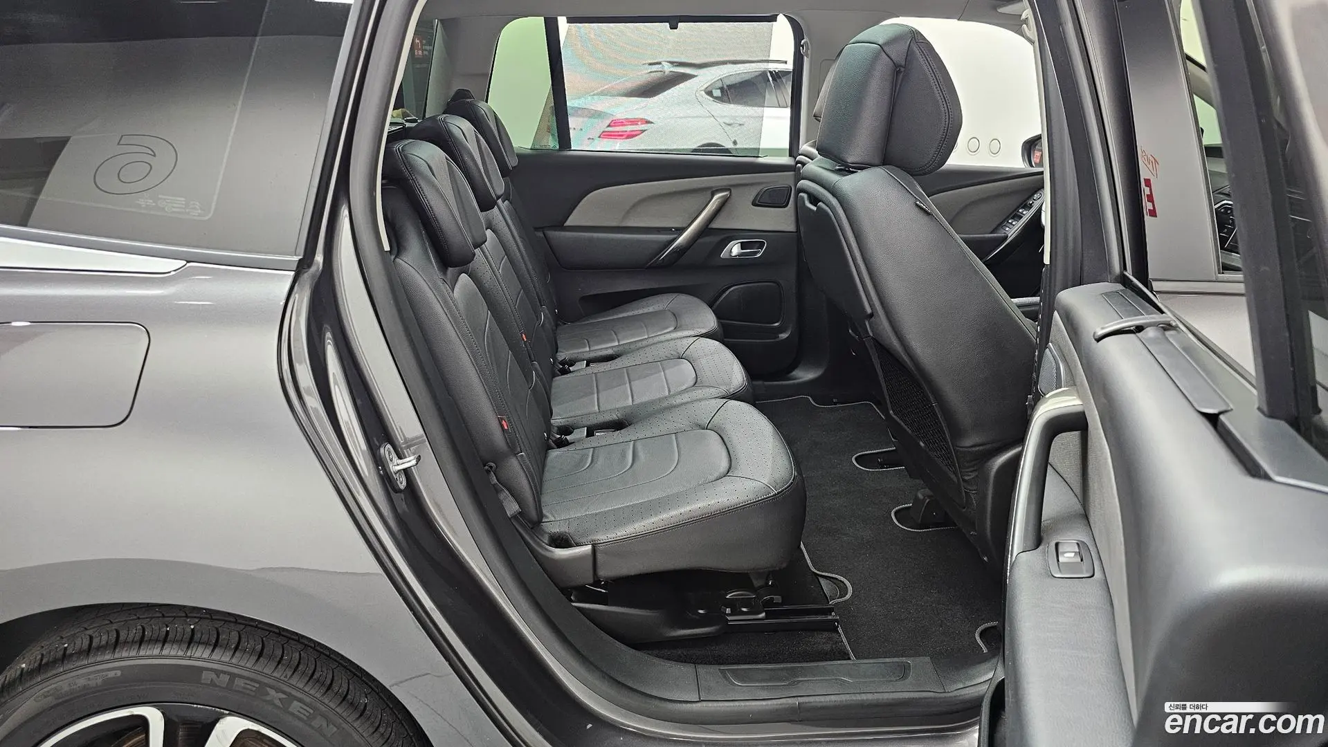 Citron / DS C4 SpaceTourer 1.5 BlueHDi Shine