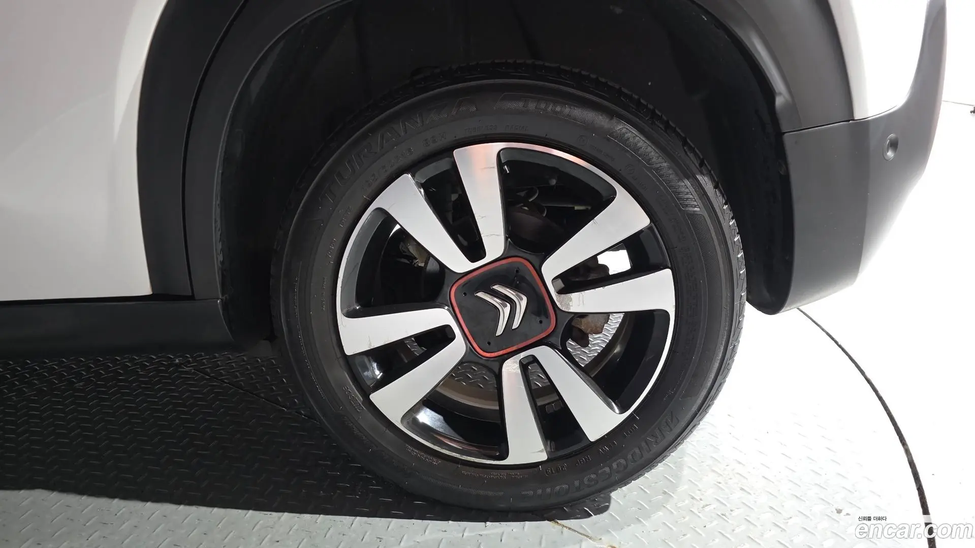 Citron / DS C3 Aircross 1.5 BlueHDi Shine