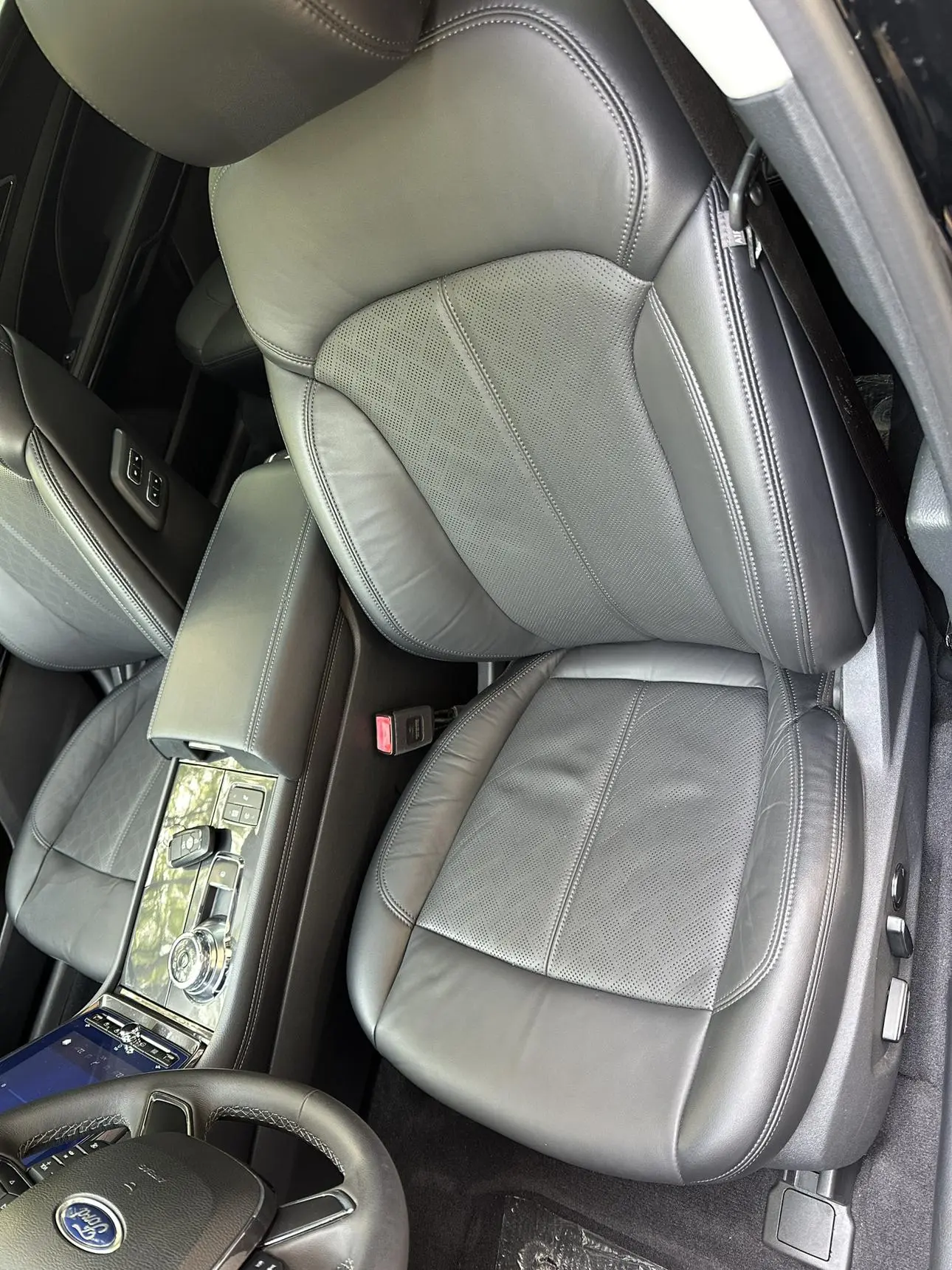 Ford seat 2019 EcoBoost 245 Premium Plus