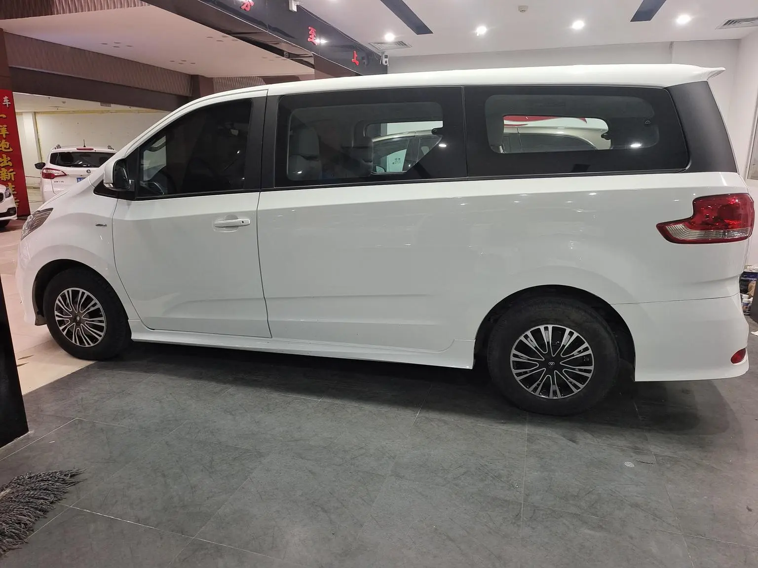 Da Da G10 2019 PLUS 2.0T Auto Elite China VI