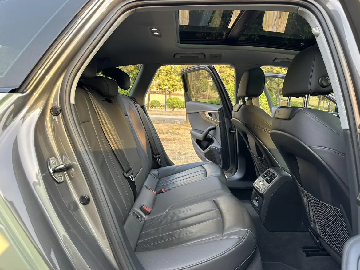 Audi A4( Import ) 2021 allroad quattro