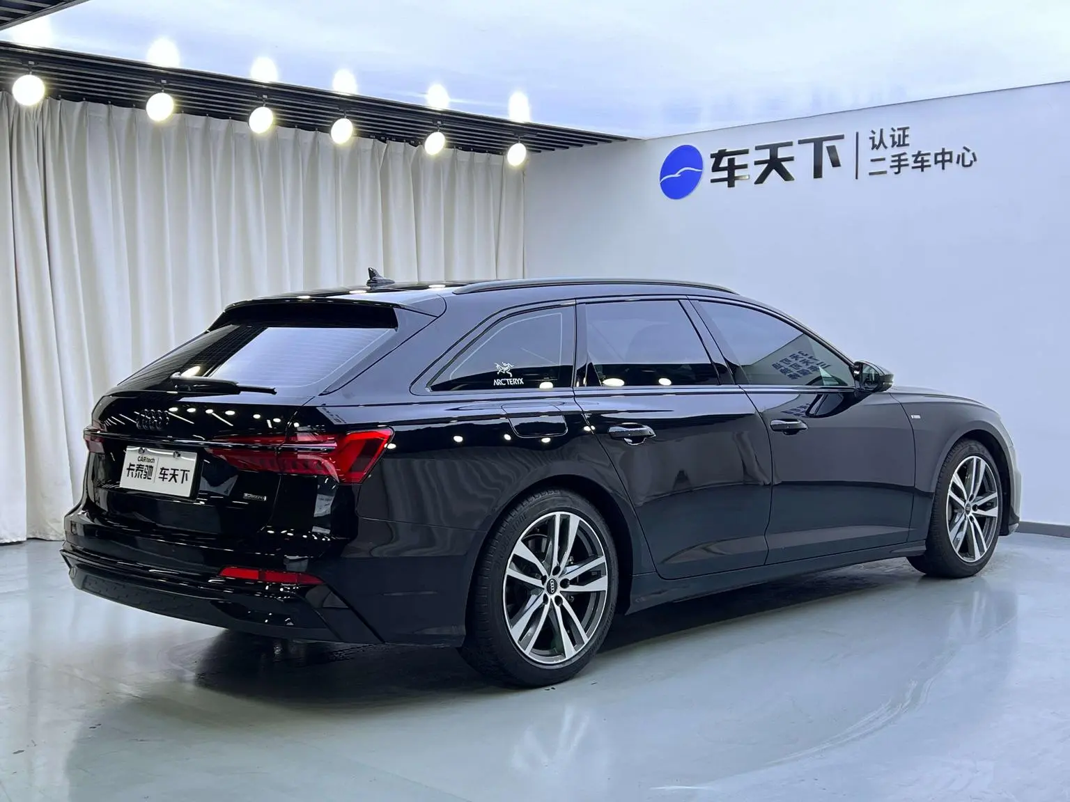 Audi A6( Import ) 2024 Avant quattro 45 TFSI Select Dynamic