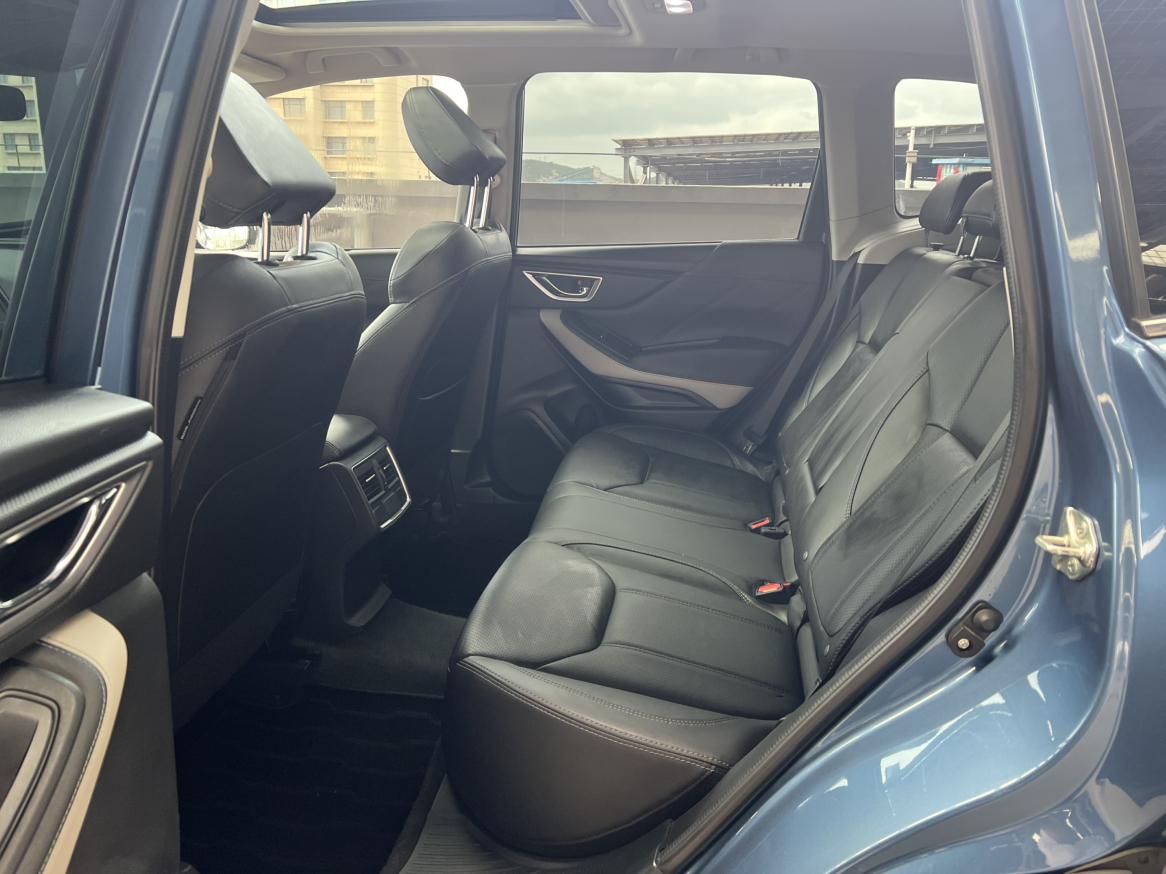 Subaru FORESTER Forester 2022 2.0i AWD Luxury