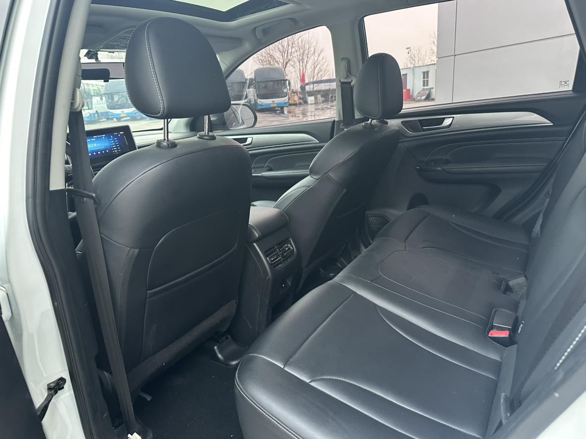 Haval M6 2021 PLUS 1.5T DCT Luxury Connected