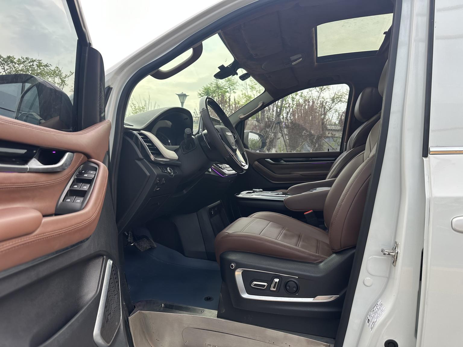 Da Da G20 2020 2.0T Petrol Auto Luxury China VI