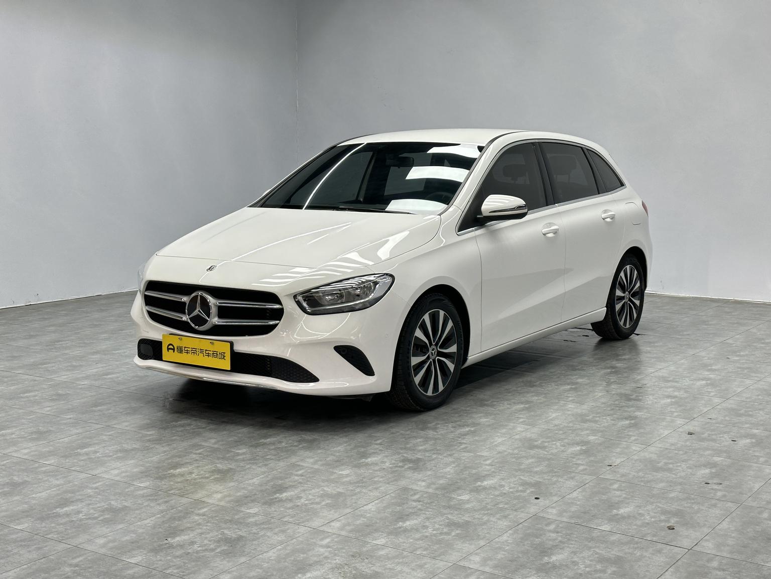 Mercedes-Benz B Class 2021 B 180 Fashion