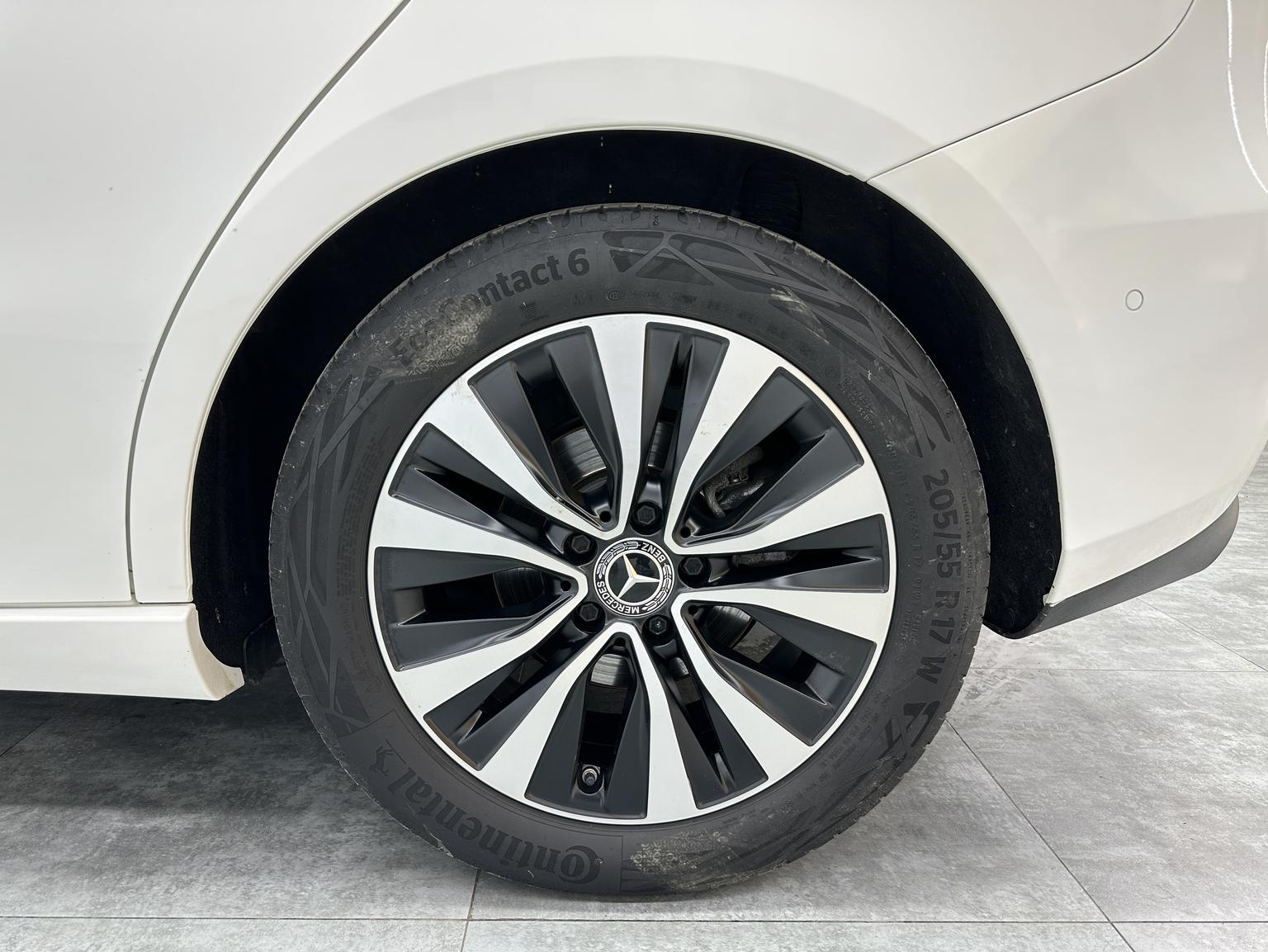 Mercedes-Benz B Class 2021 B 180 Fashion