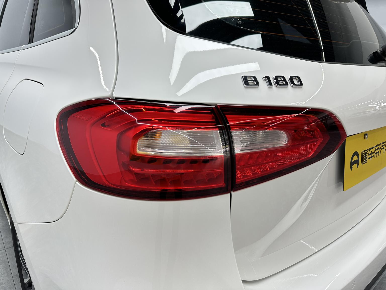 Mercedes-Benz B Class 2021 B 180 Fashion