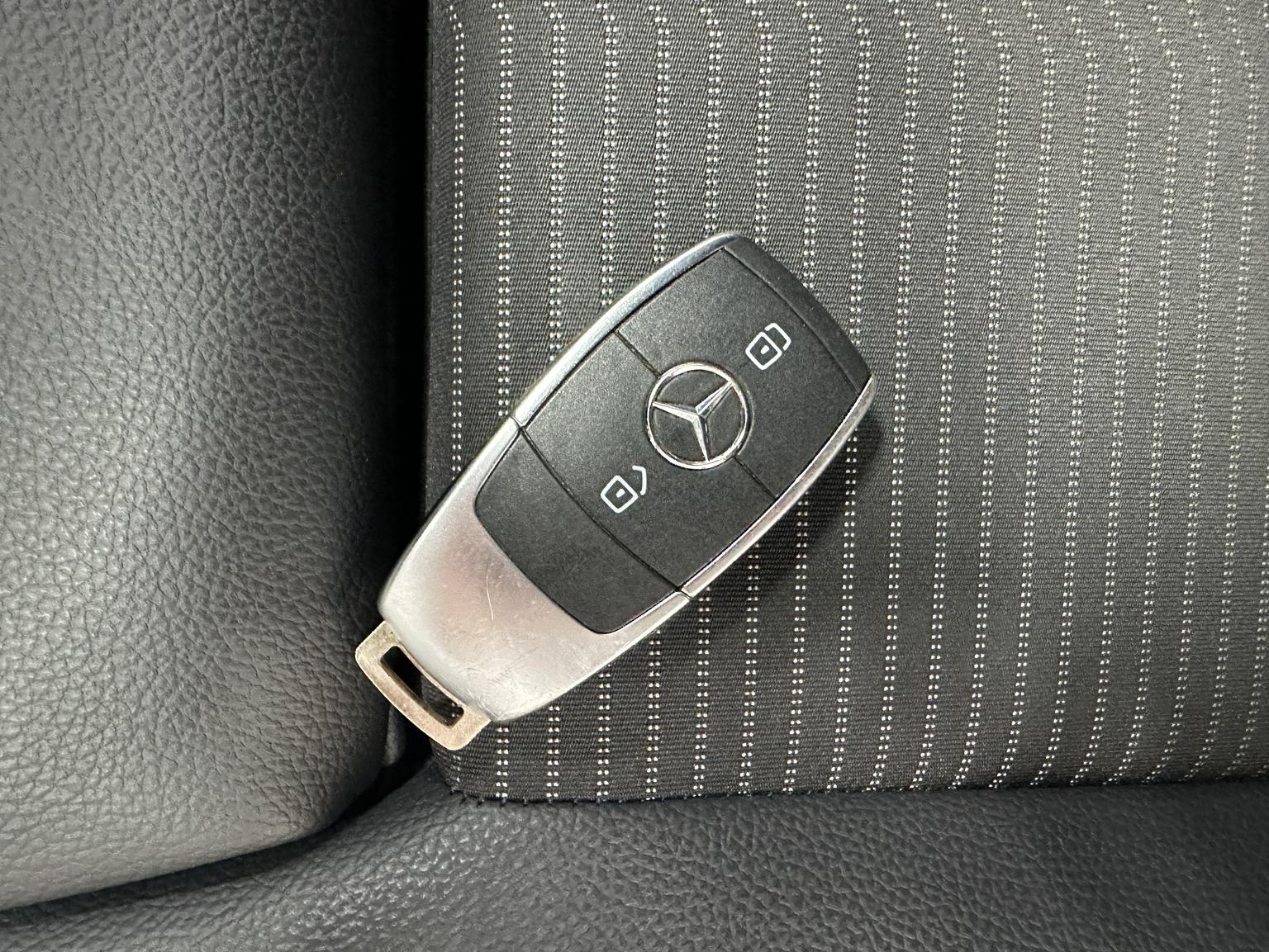 Mercedes-Benz B Class 2021 B 180 Fashion