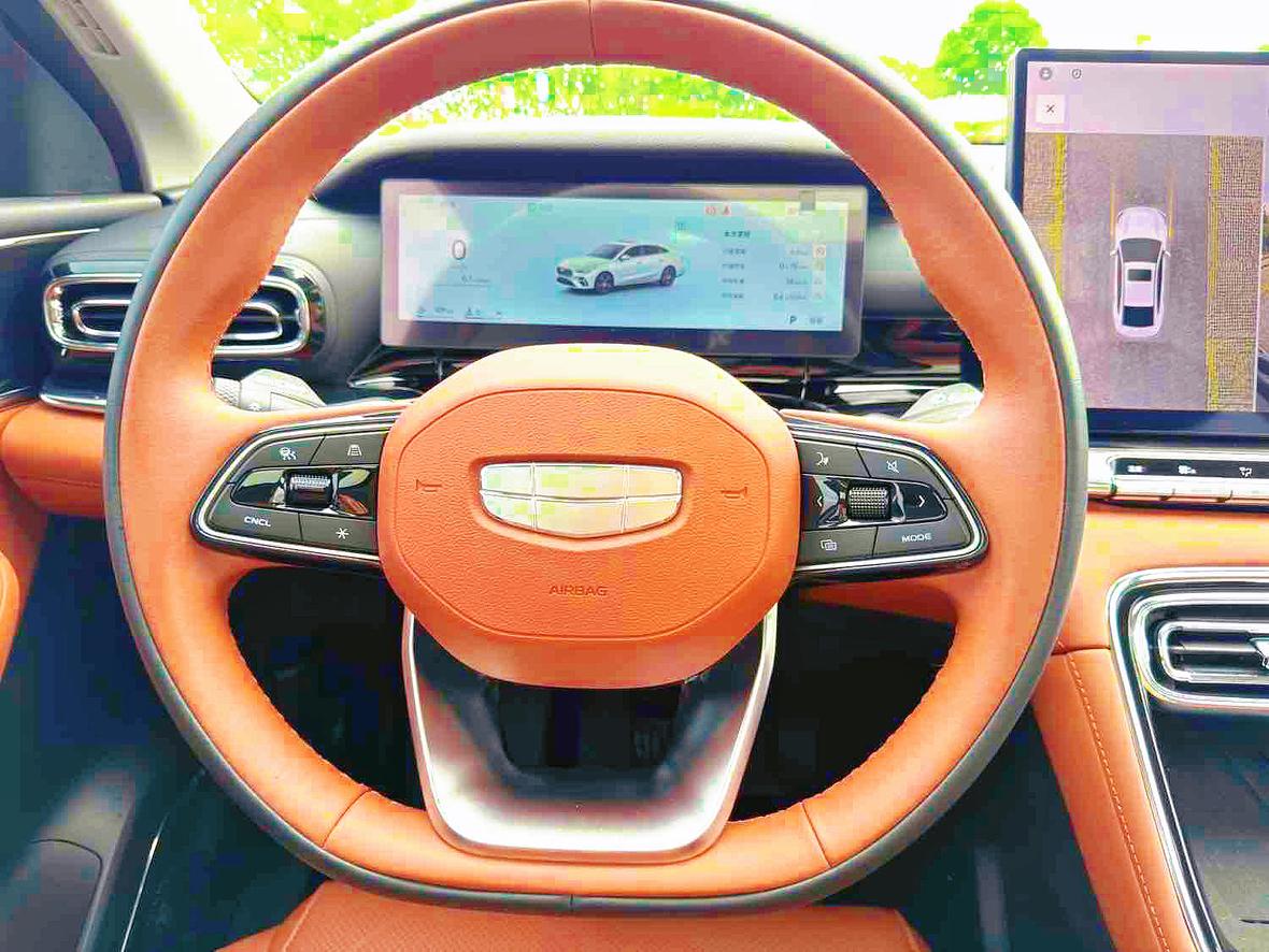 Geely Emgrand 2026 5 1.5T DCT Flagship