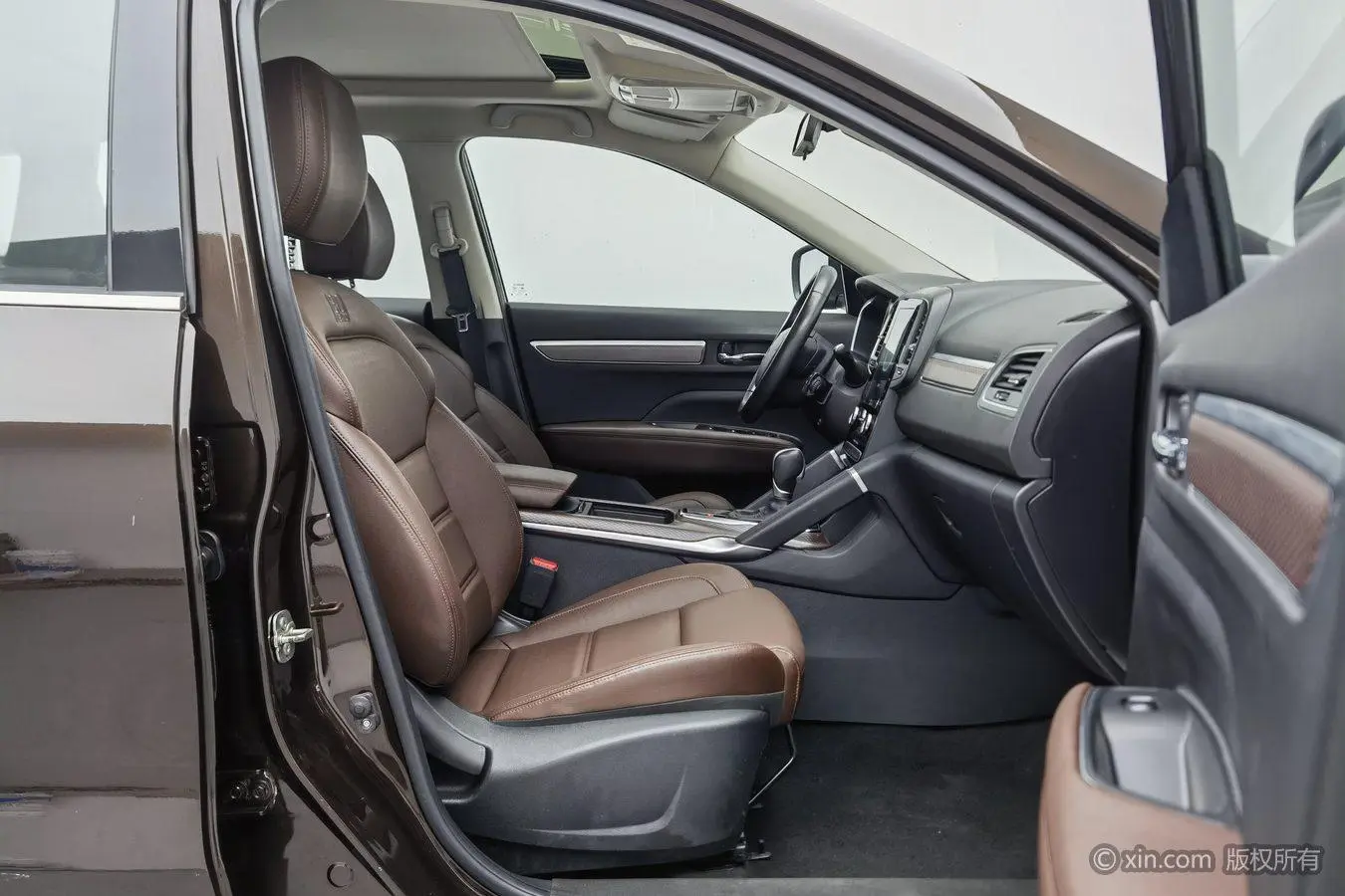 Renault 2018 2.0L 2WD 120 Anniversary