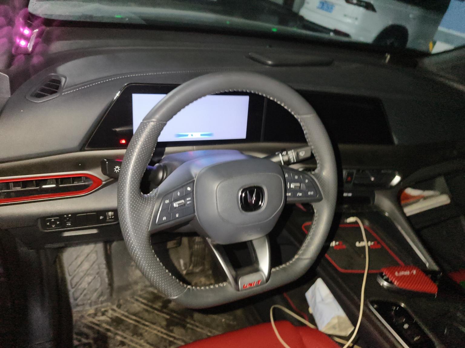 Changan UNI-T 2020 1.5T Premium